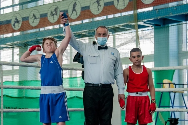 В Севастополе стартовал турнир по боксу «Балаклавский ринг»